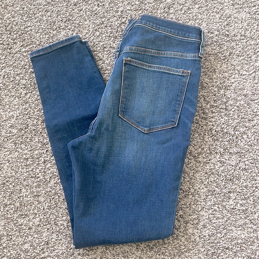J Crew 10in high waisted skinny jean